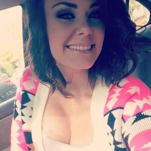Meet your Posher, Katelyn
